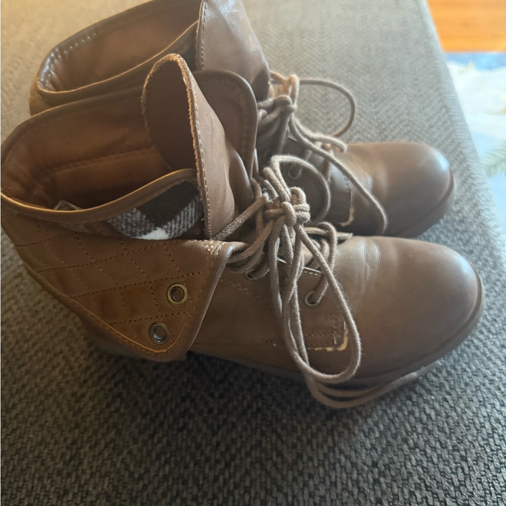 Hard Candy Tan Lace-Up Combat Boots